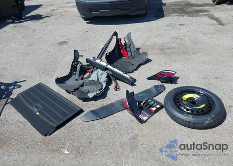 2023 Kia Sportage Hybrid Ex z USA, uszkodzony, nr VIN KNDPVCAG2P7012651